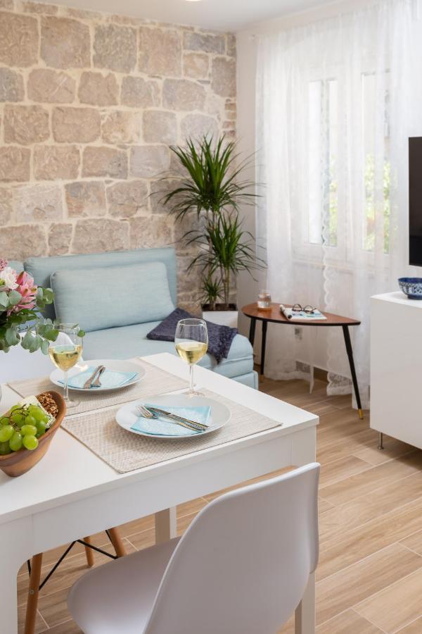 Santolina Apartments Split Bagian luar foto